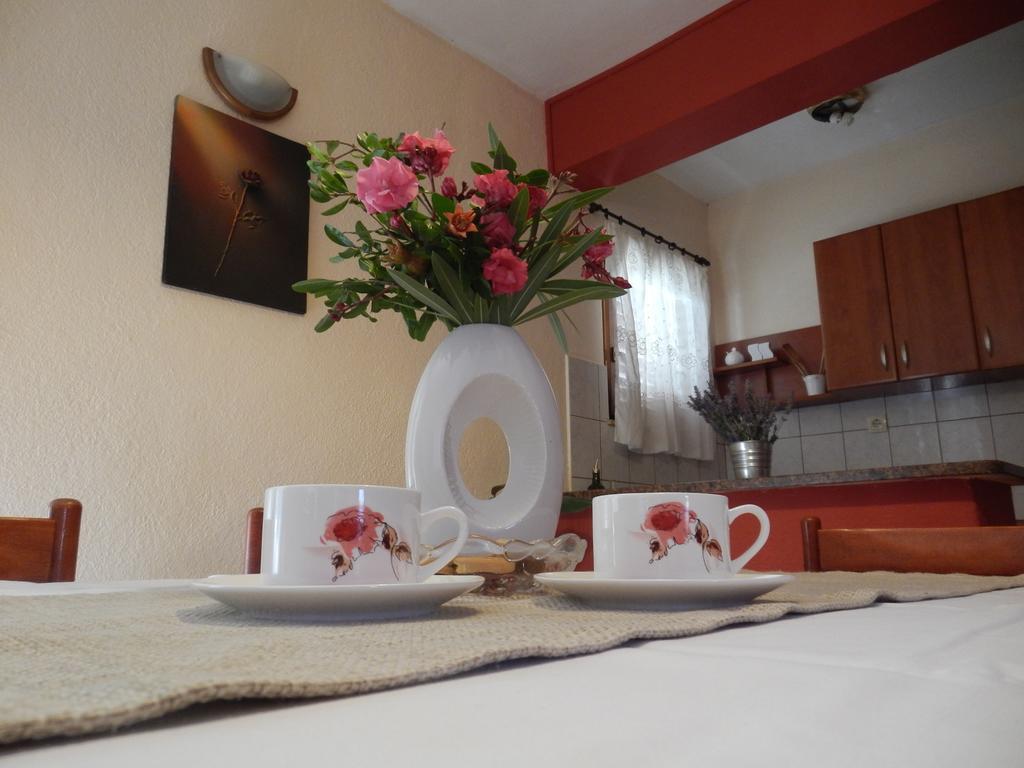 Guesthouse Aria Trogir Oda fotoğraf